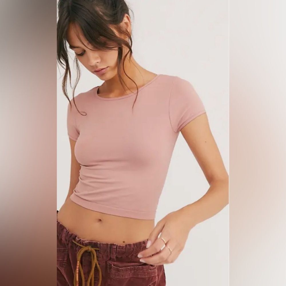 Free People Intimately seamless rose cami crop top